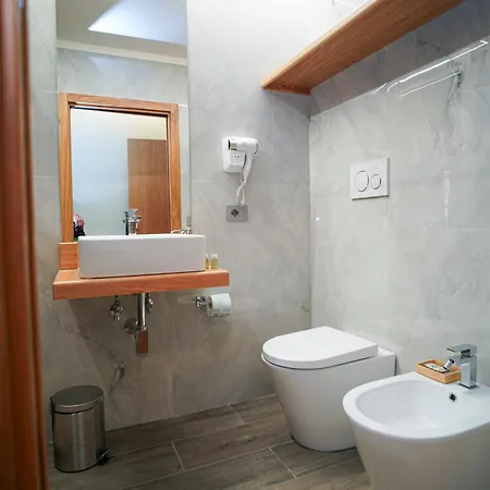 Bed & Breakfast La Scogliera In *