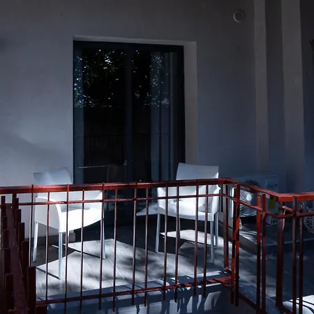 La Scogliera In B&B 아치카스텔로