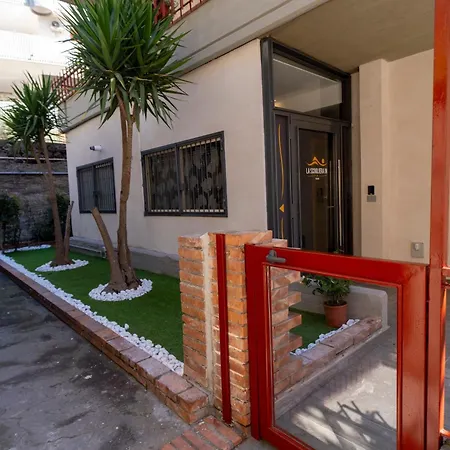 B&B La Scogliera In 아치카스텔로