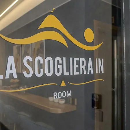 La Scogliera In Frühstückspension